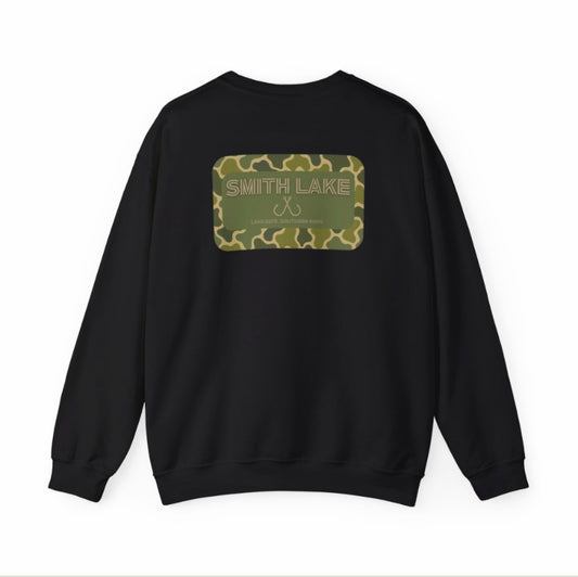Lake days camo crew neck