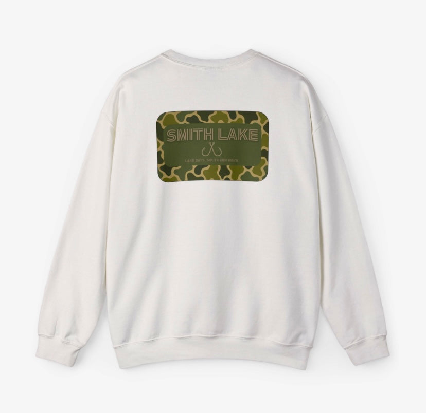 Lake days camo crew neck